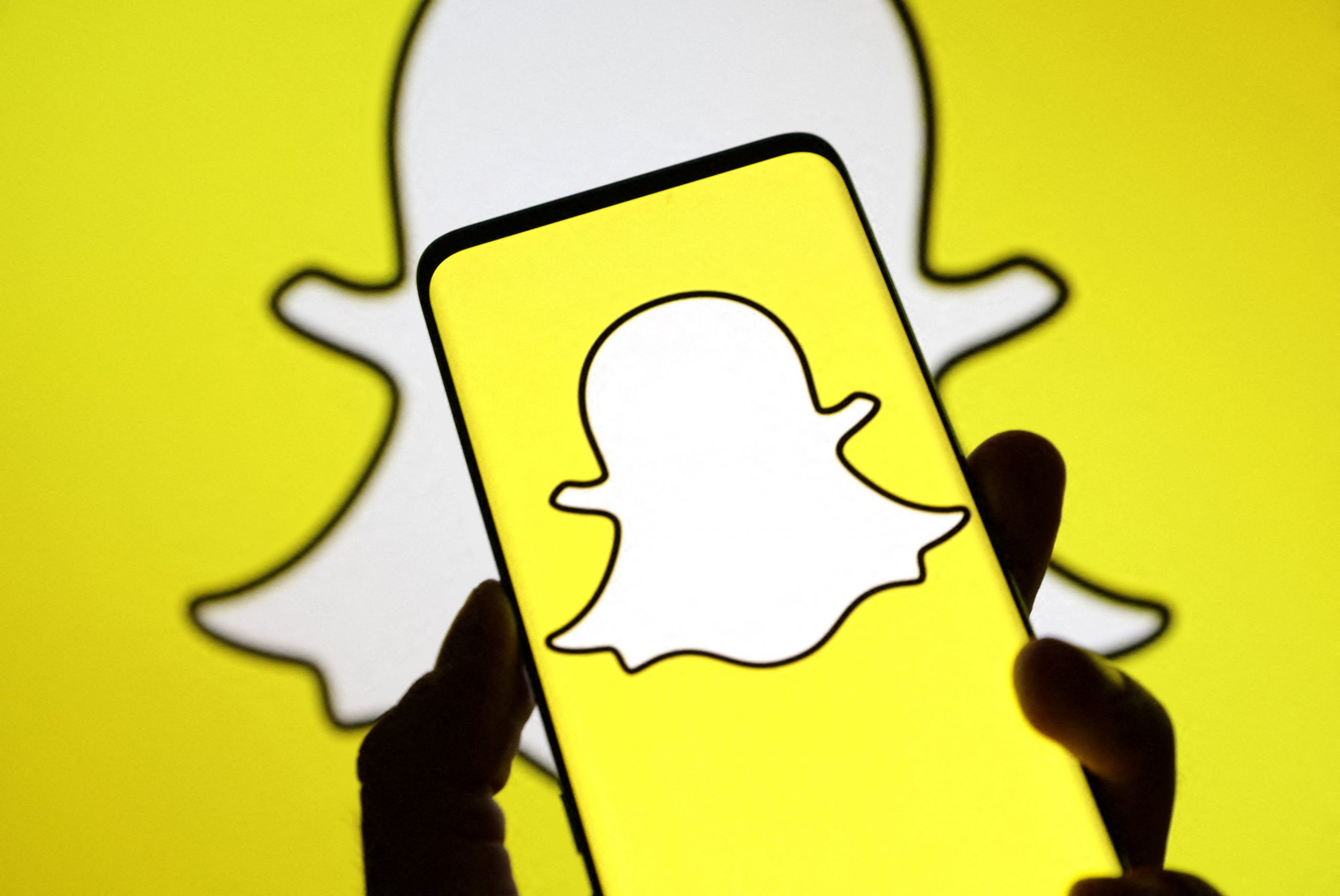 Teen Boys Are Falling for a Snapchat Nude-Photo Scam. Here’s How to Avoid It.