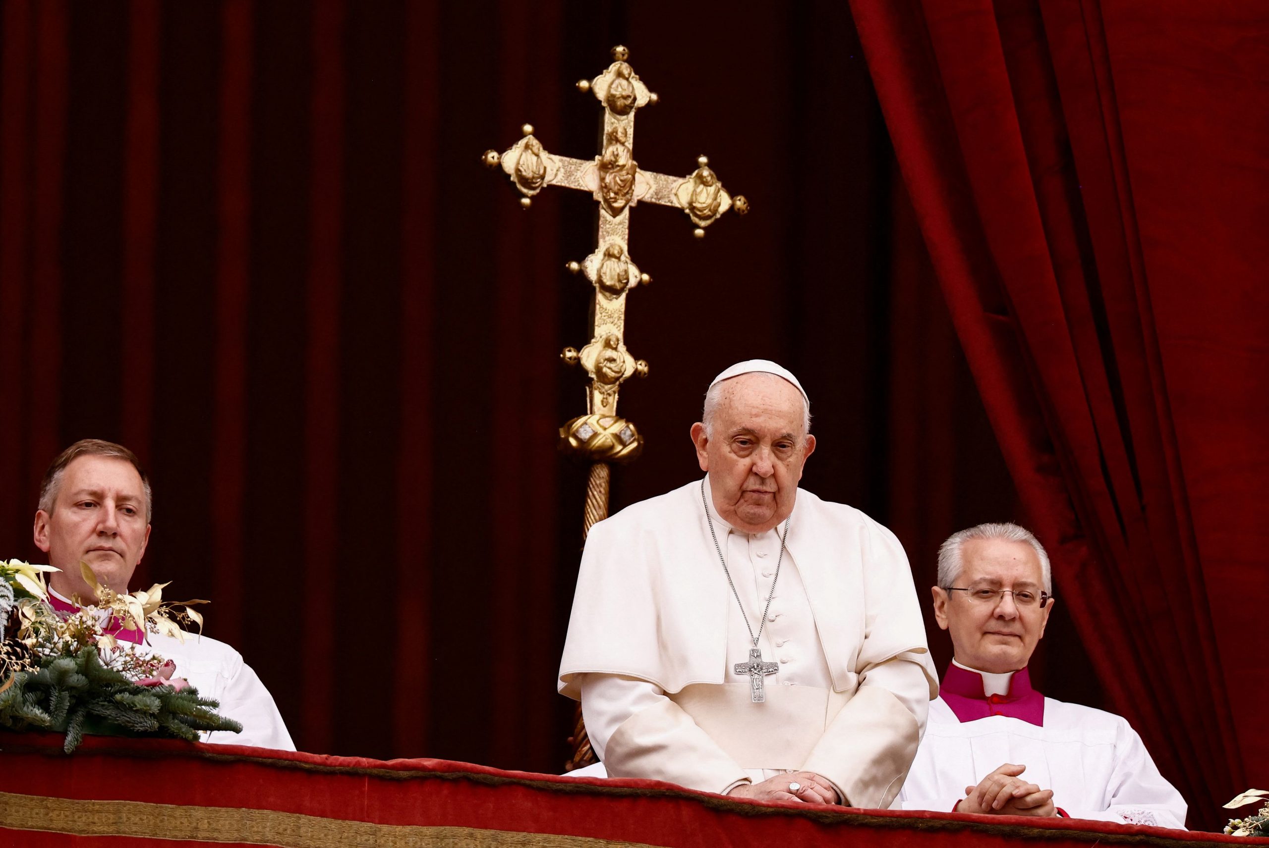 Pope Delivers Message on Christmas Day