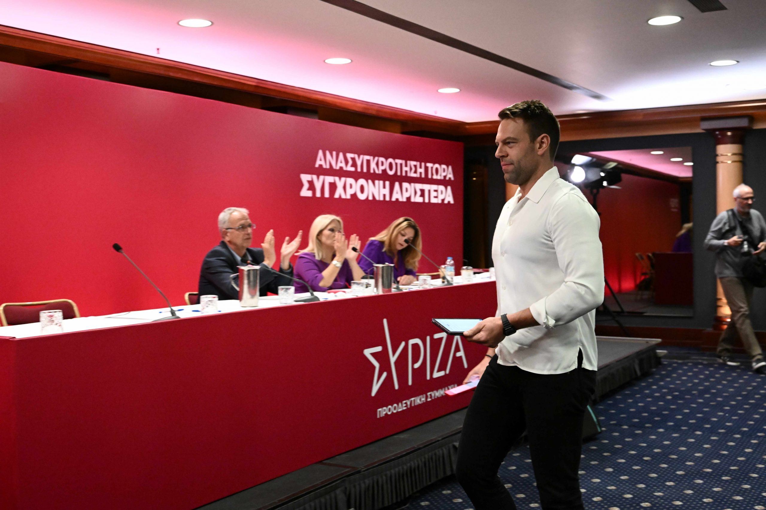 SYRIZA Leader Kasselakis to Loan His Party a Sizable Sum