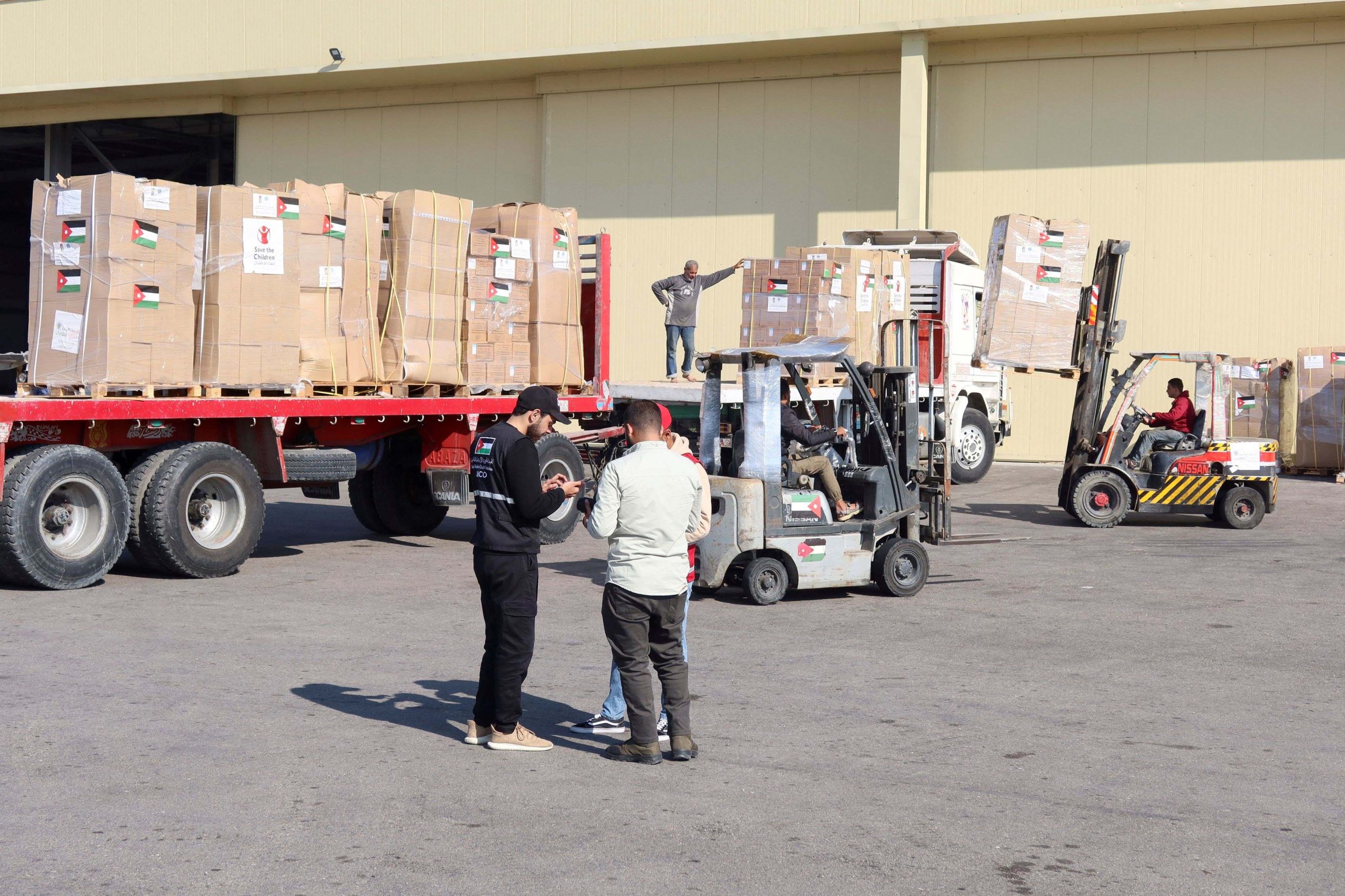 Humanitarian Aid Shipment Dispatched to Gaza Via Eqypt