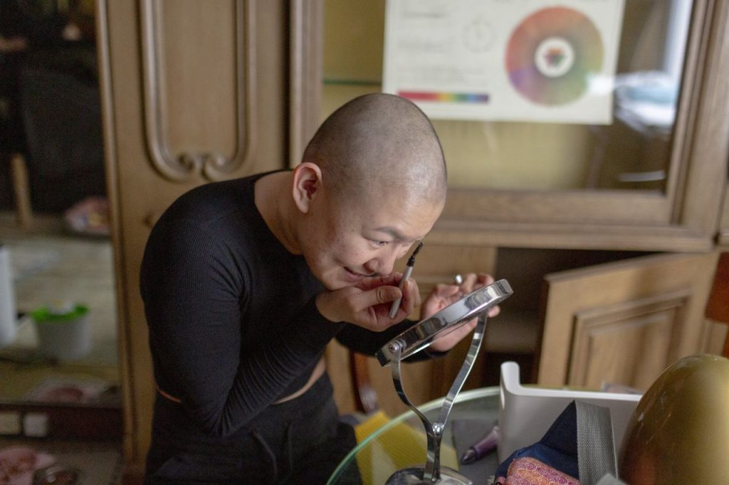 Cancer Is Striking More Young People, and Doctors Are Alarmed and Baffled