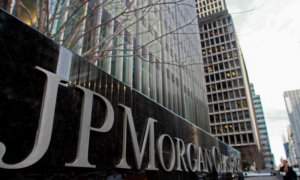 JP Morgan: ‘Long’ Position on Greek 10Y Bonds