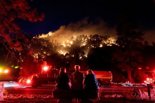 Firefighters Used to Bet on Wildfires Easing at Night. Not Anymore.