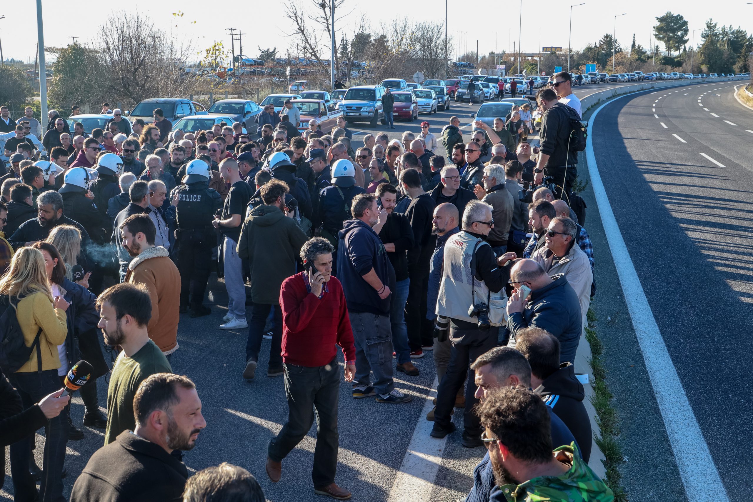Protesting Farmers in Greece Threaten to Block Highways, Border Posts