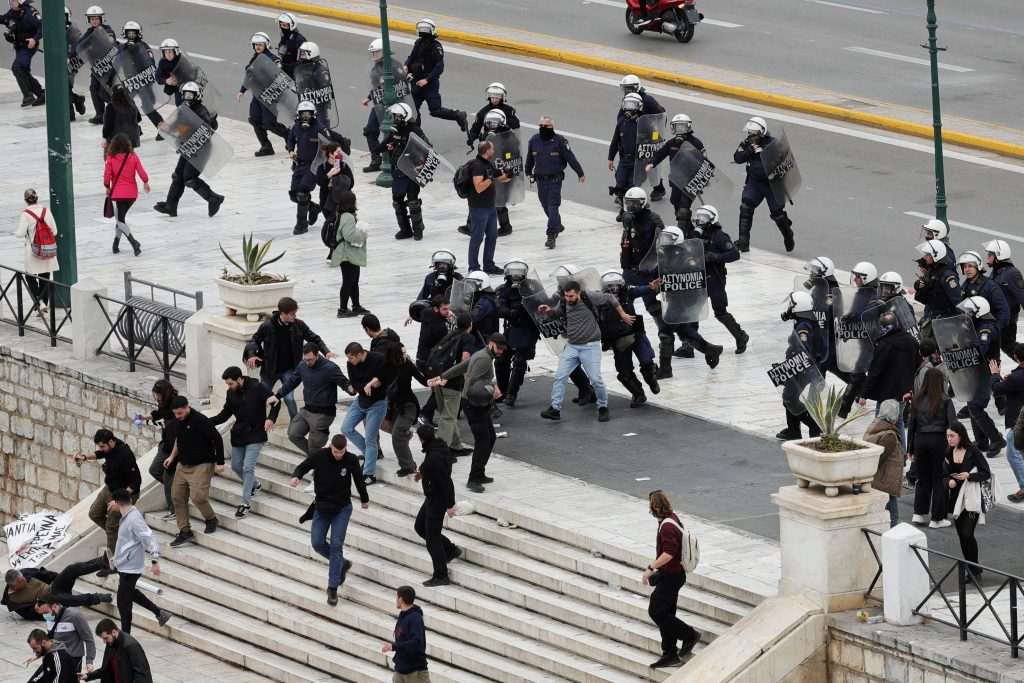 Limited Clashes Break Out Between Police and Rioters at Athens Strike Rally