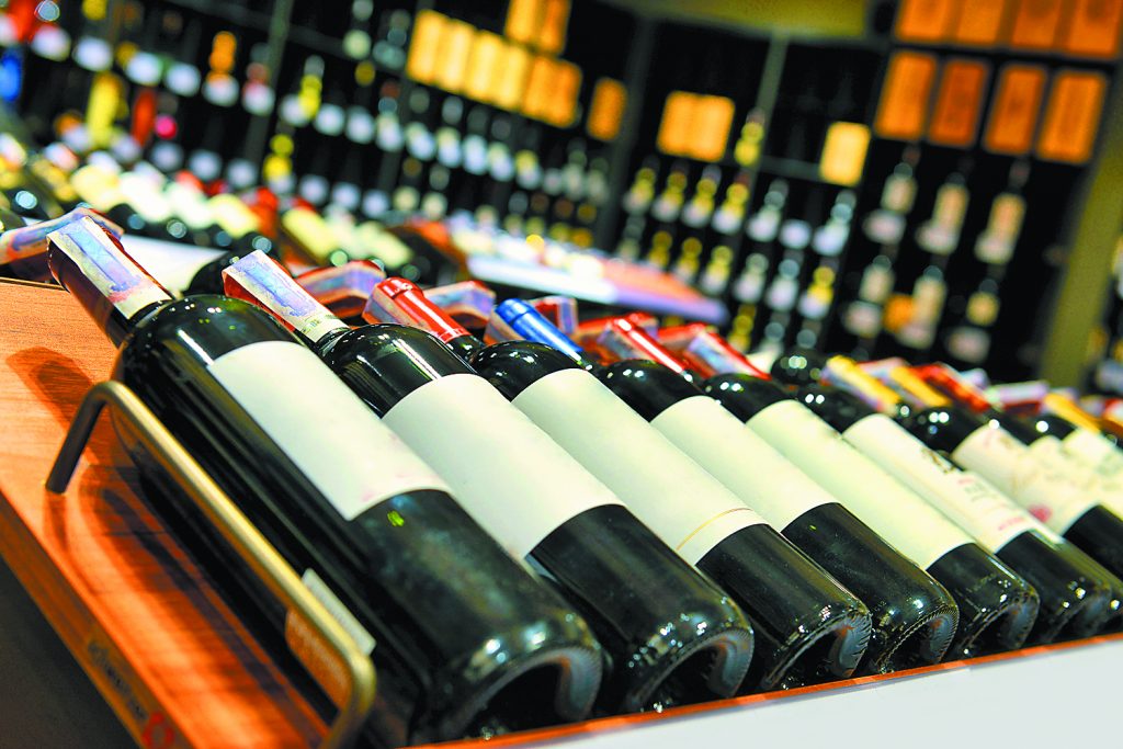 Europe Absorbs Most Greek Wine Exports
