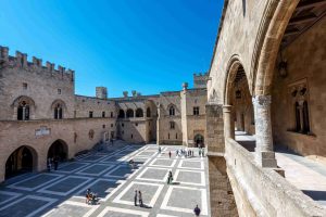 Rhodes’ Fire 2023: Value of Voucher for Tourists Disappoints