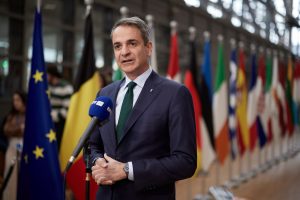 Greek PM Mitsotakis says ‘No Secret Deal with Zelensky for Transfer of Greek Weapons’