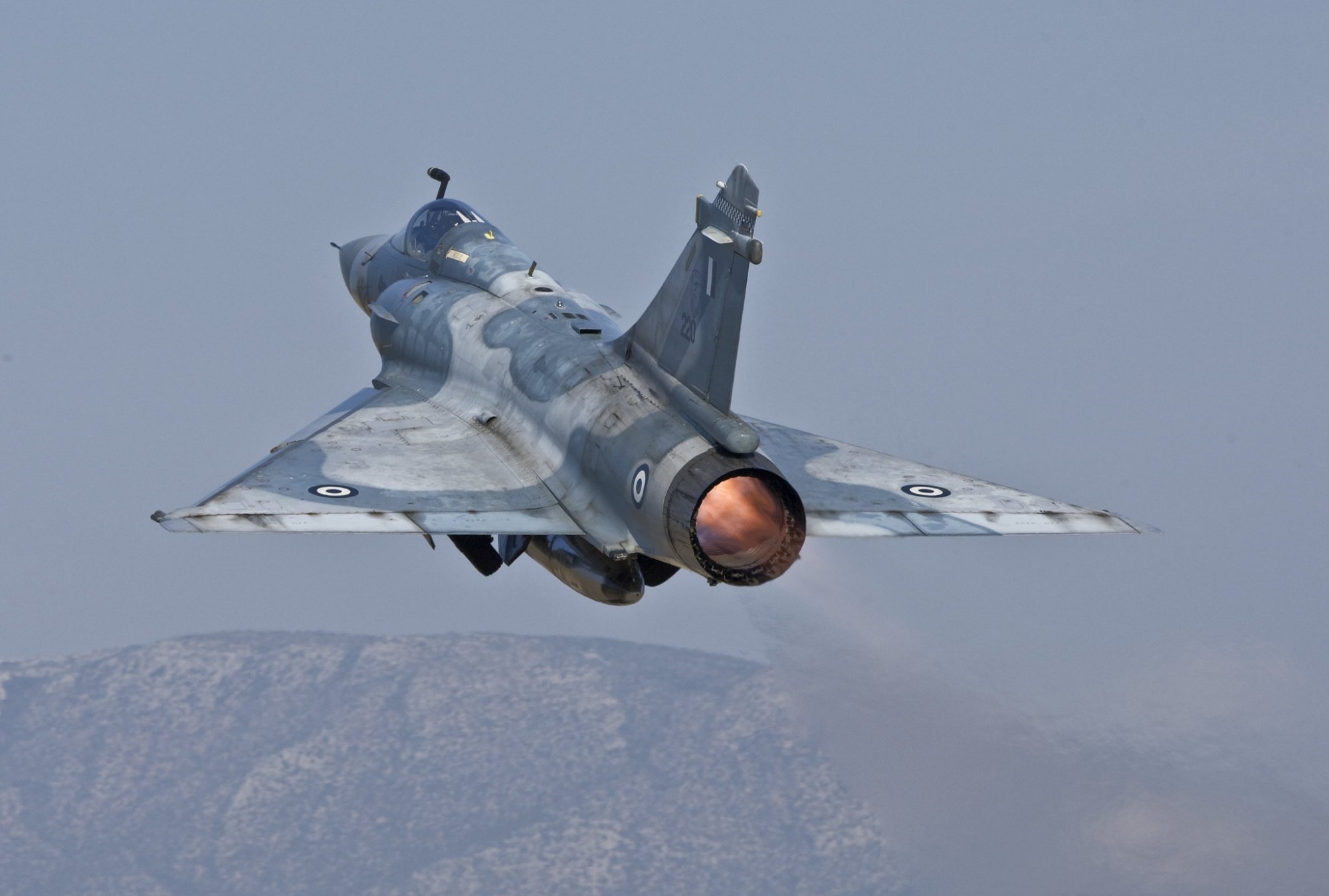 Greek DM Dendias: Air Force to Sell-off, Retire Older Warplanes