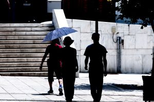 Incoming Heat Waves to Bring Summer in Greece