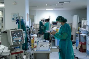 Critical Staff Shortages Plague Hospitals Across Greece
