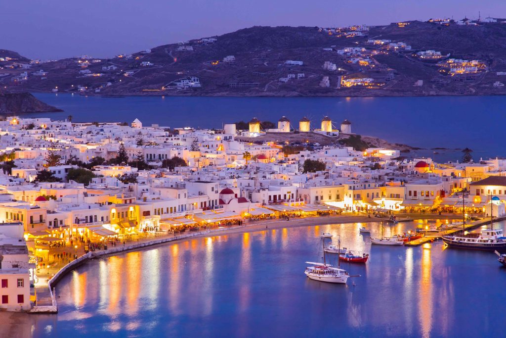 BoG Figures Confirm Banner Year for Greek Tourism in 2023