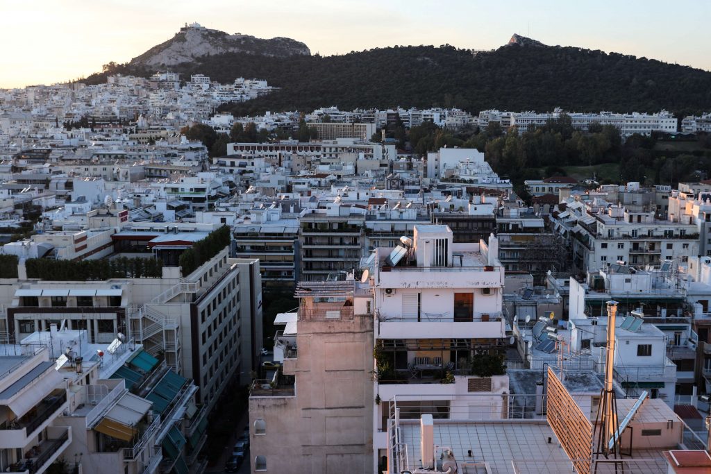 Greek Property Renovation Surge amid Economic Constraints