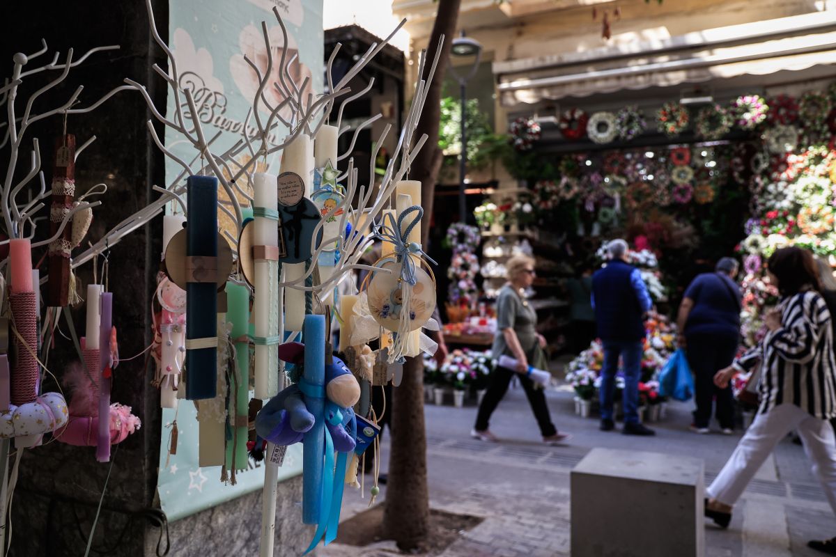 Orthodox Holy Saturday Today; Shop Opening Hours in Greece