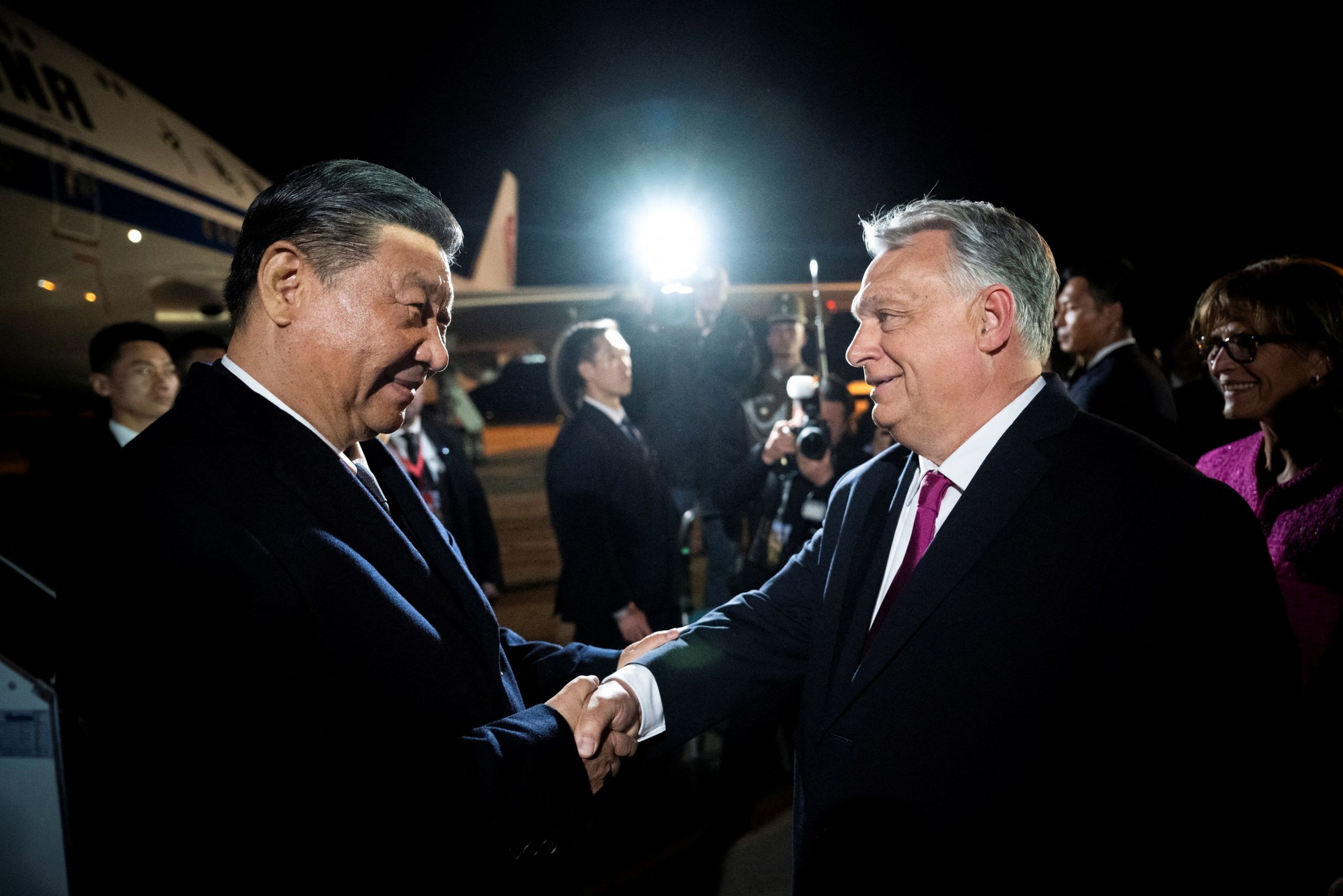 China’s Xi Enjoys Embrace of Europe’s Renegades, Serbia and Hungary