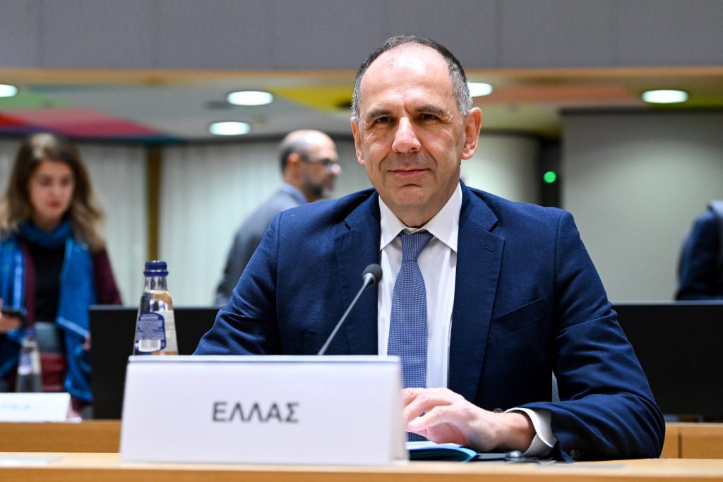 Greek FM Gerapetritis: Need to Immediately End Gaza Hostilities