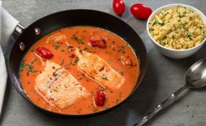 ROTD: Salmon with Creamy Tomato Sauce