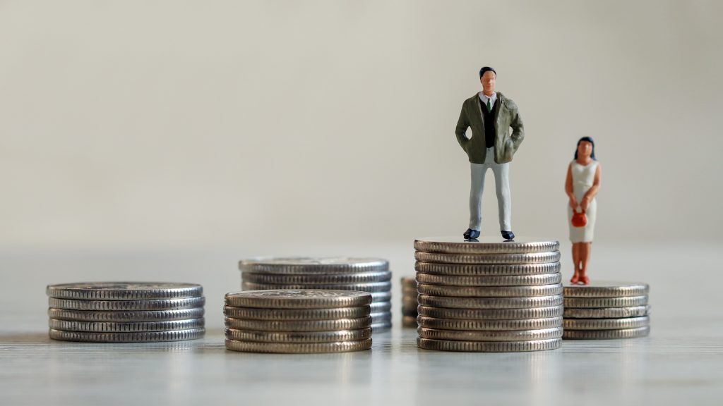Which Sectors Show the Largest Gender Pay Gaps in Greece