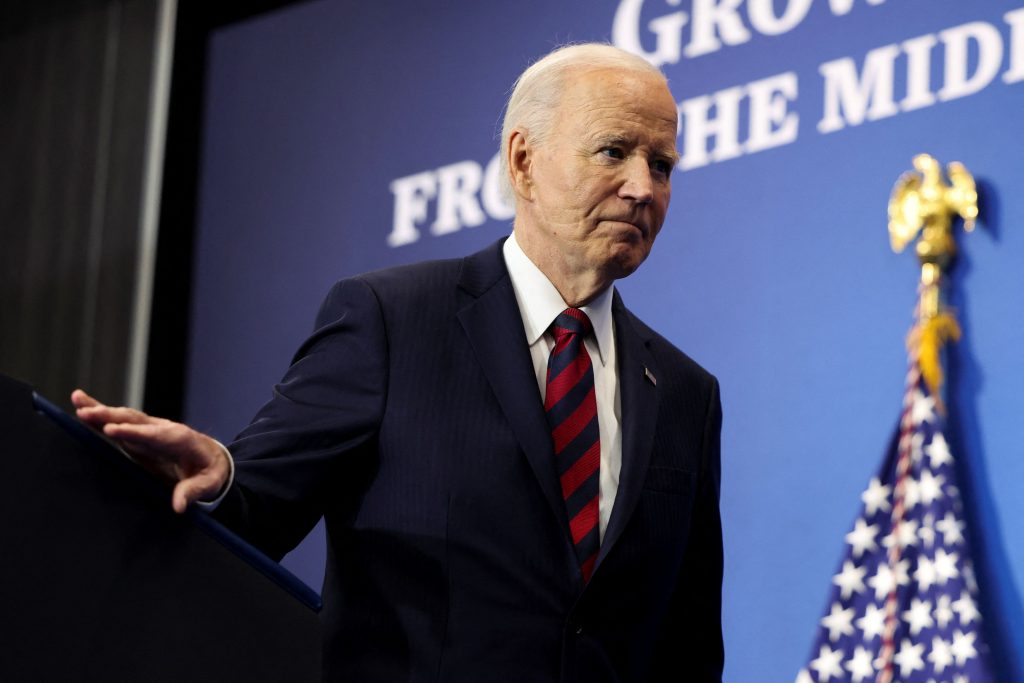 Biden to Commute Sentences of Around 1,500 People