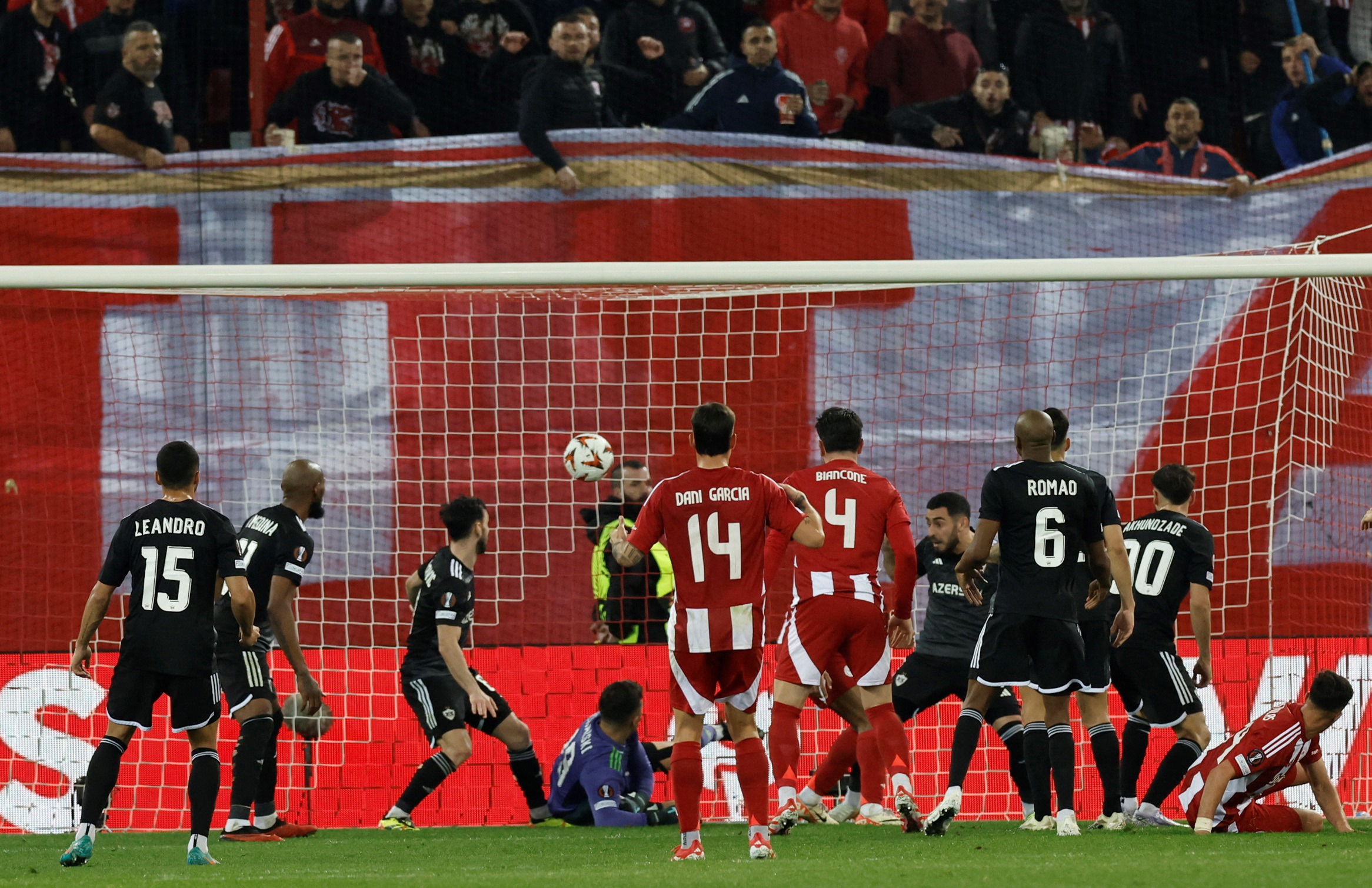 Europa League: Olympiacos Advances to Group of 16 After Downing Qarabag 3-0