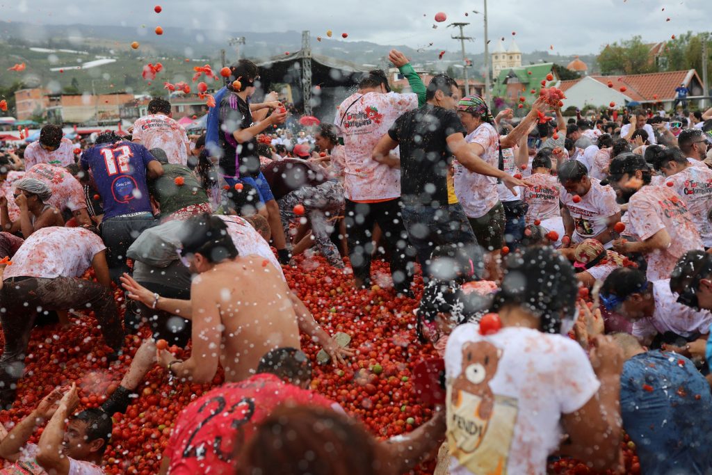 Tomato Tango: Gran Tomatina Festival Paints Colombia Town Red