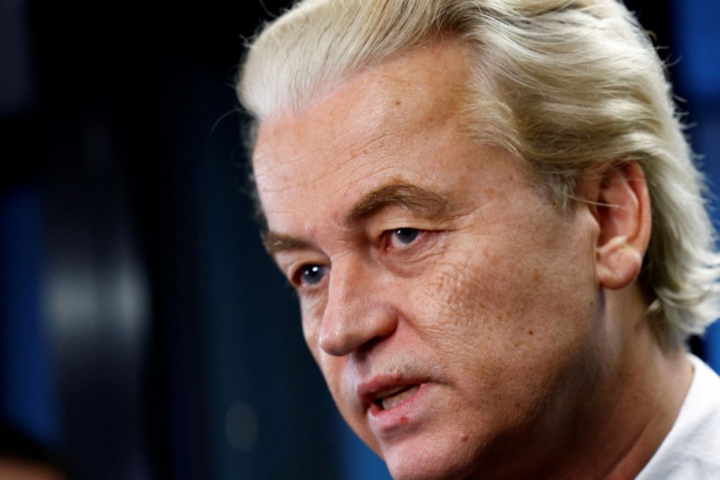Dutch Government Collapses as Far-Right PVV Quits Over Migration Dispute