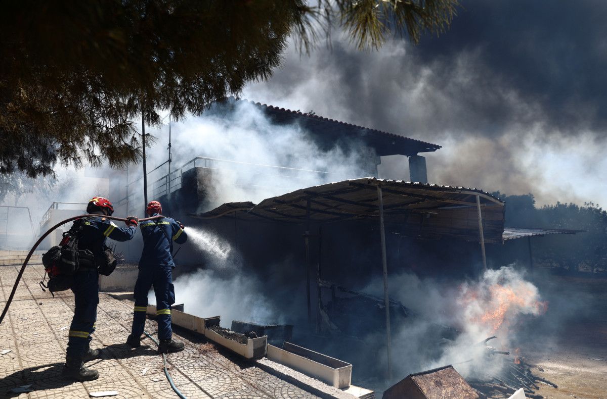 Fire at Mykonos Business Triggers Emergency Alert