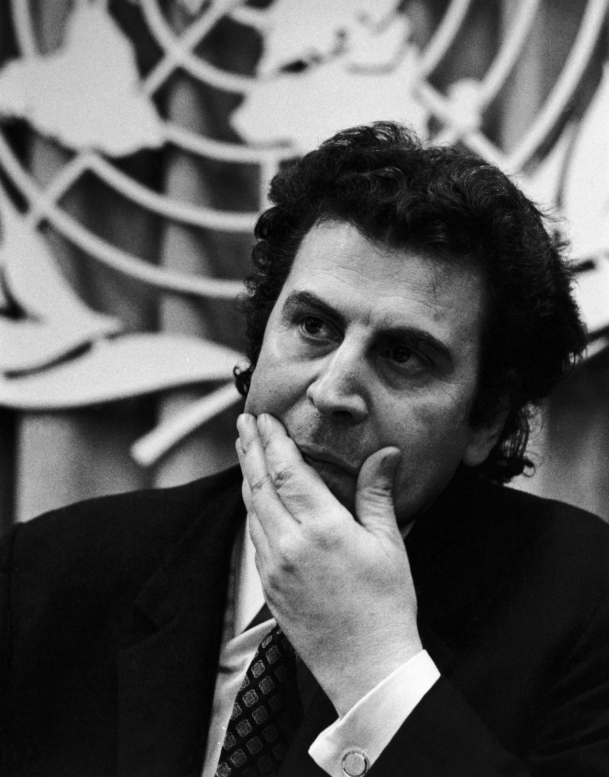 Mikis Theodorakis: Composer, Fighter, Symbol of a Nation