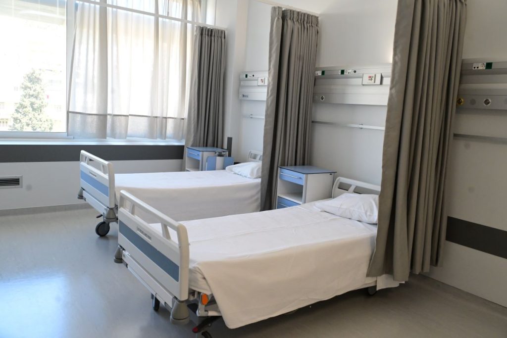 Major Reforms Aim to Transform Greek Public Hospitals