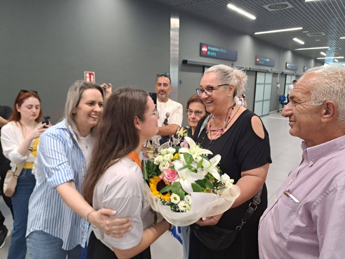 Greek Teens Microsoft