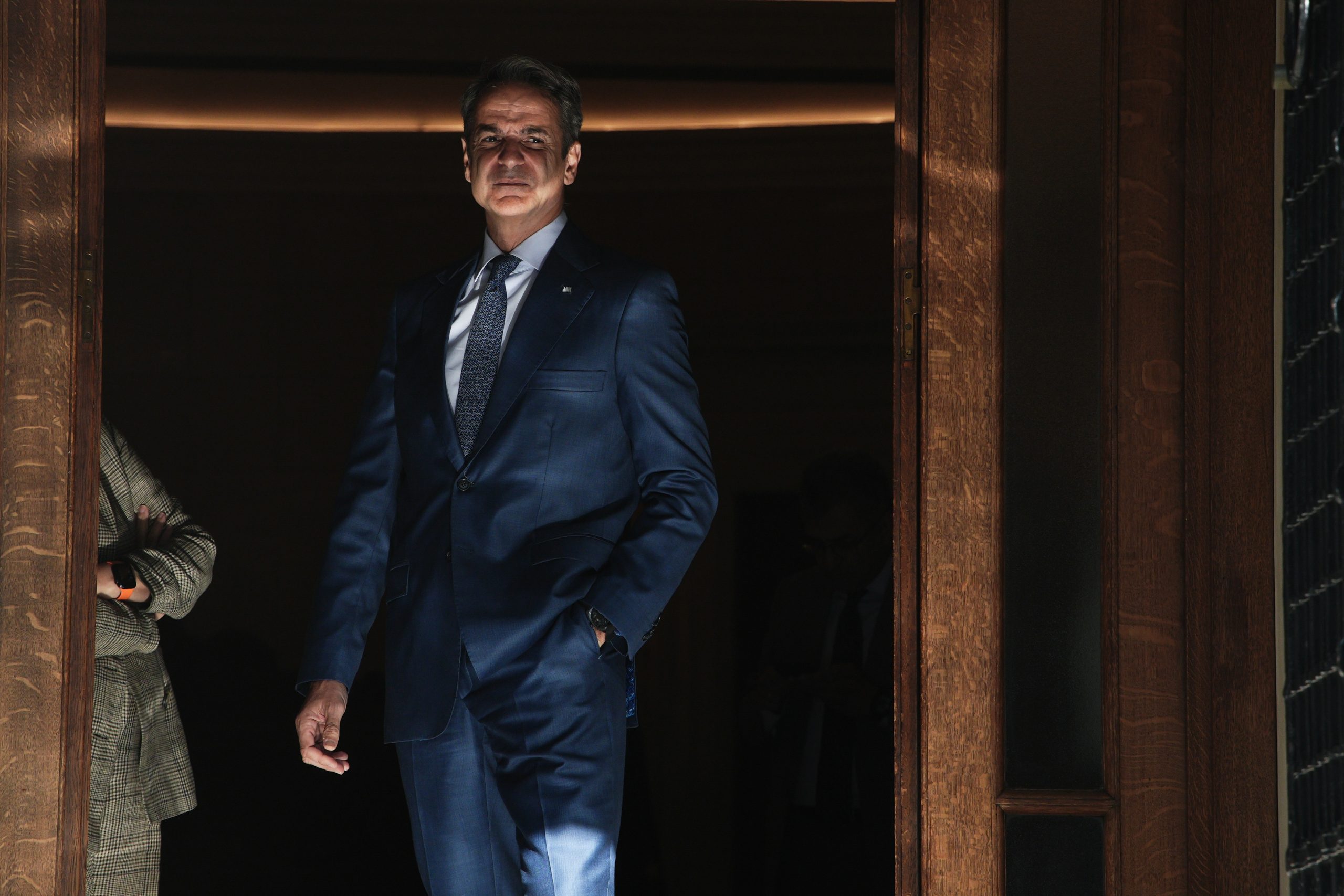 Politico: Greek Prime Minister Blocks Ministerial Probe into Massive EU Farm Subsidy Fraud