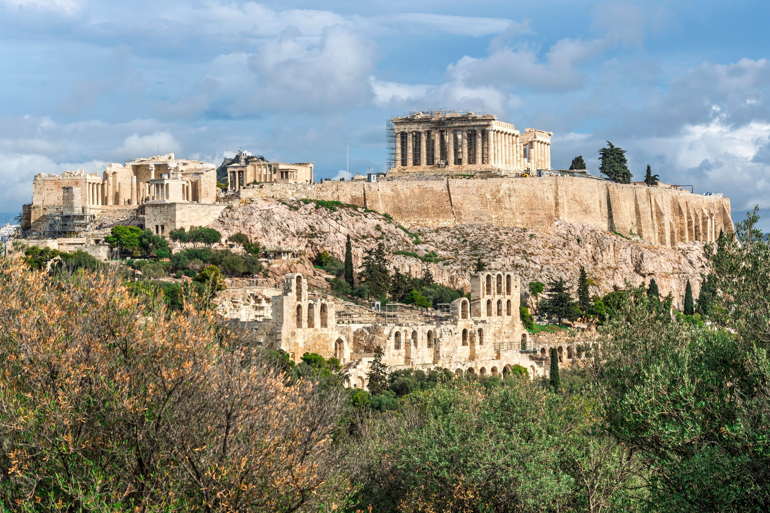 Athens Tourism Lags Behind European Rivals in Summer 2025