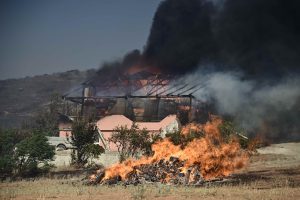 Blaze Sweeps Through Keratea, Leaves One Dead