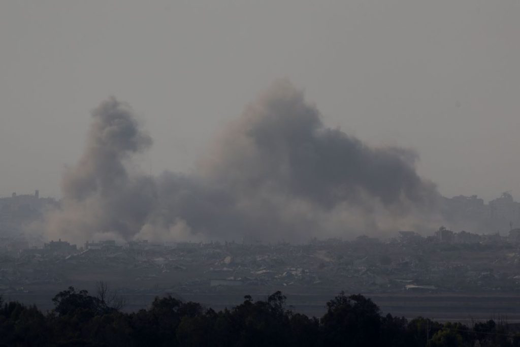 Israel Intensifies Strikes on Gaza City