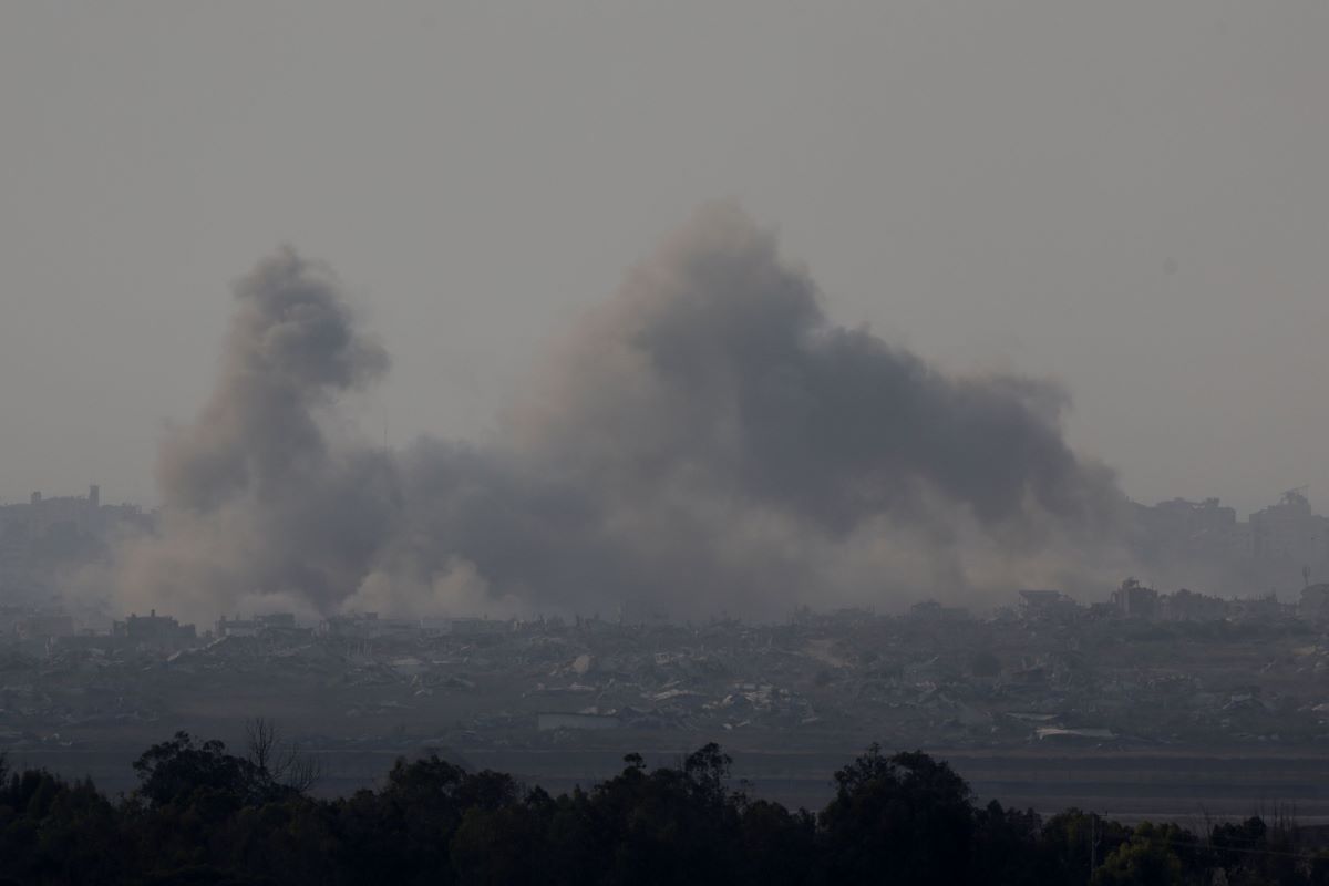 Israel Intensifies Strikes on Gaza City
