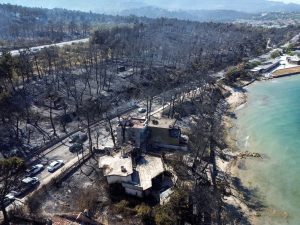Smoke from Dardanelles Wildfire Reaches Greece
