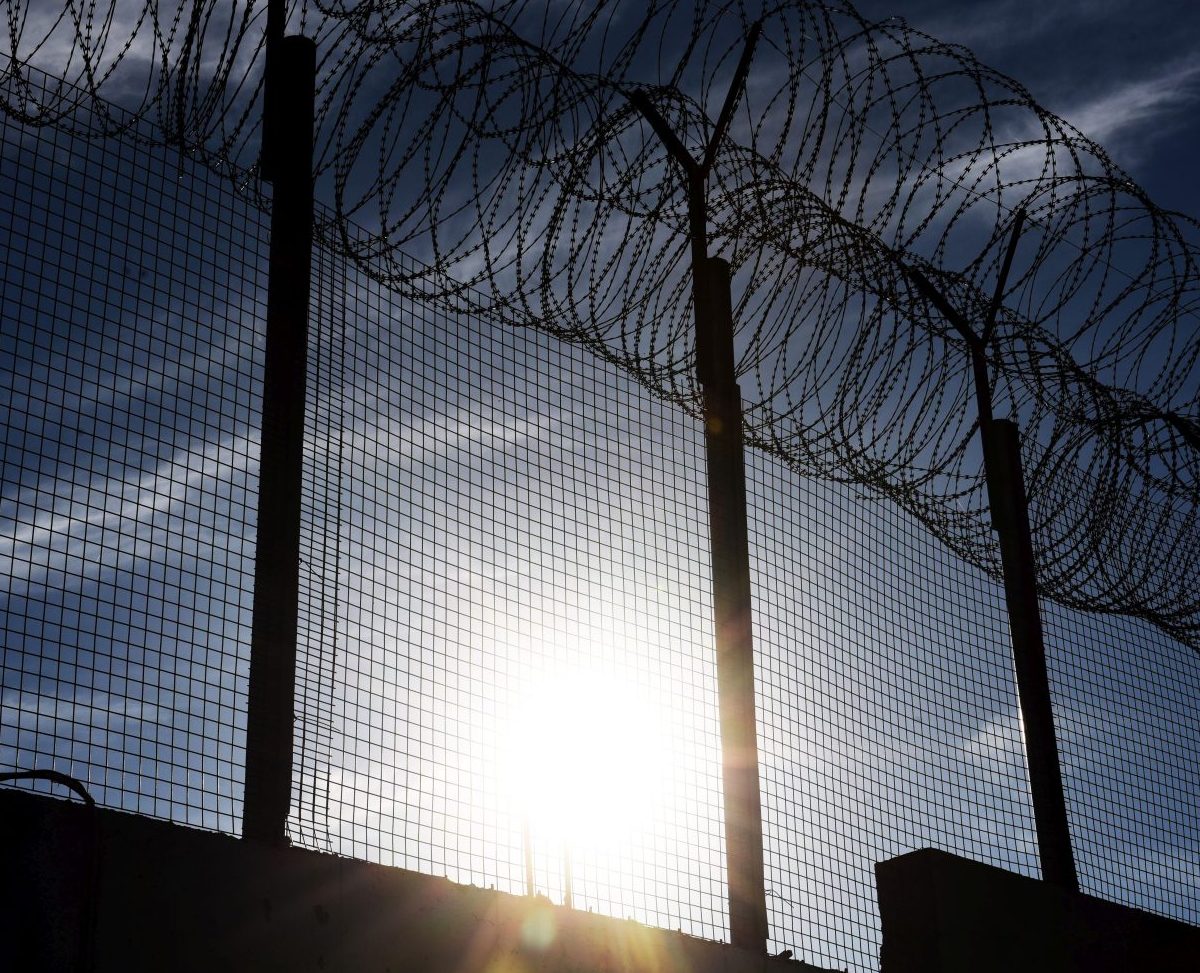 Greece Plans Mobile Phone Ban in Prisons Amid Rising Crimes