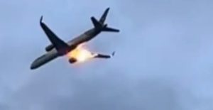 Plane’s Engine Explodes Over Corfu – Vid