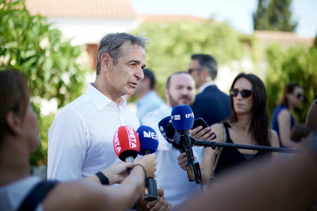 Mitsotakis: Greece’s Public Health System is Improving Step by step