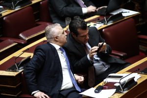 Greece to Maintain Borders Amid Falling Migration