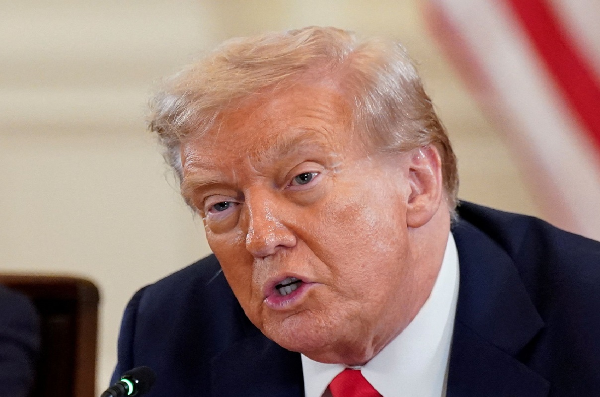 Trump Uses Soccer Analogy to Criticize Biden on Ukraine