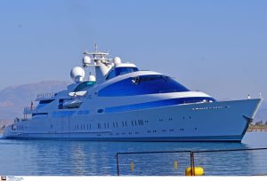 Impressive UAE Superyacht ‘Yas’ Docked at Napflio (video-pics)