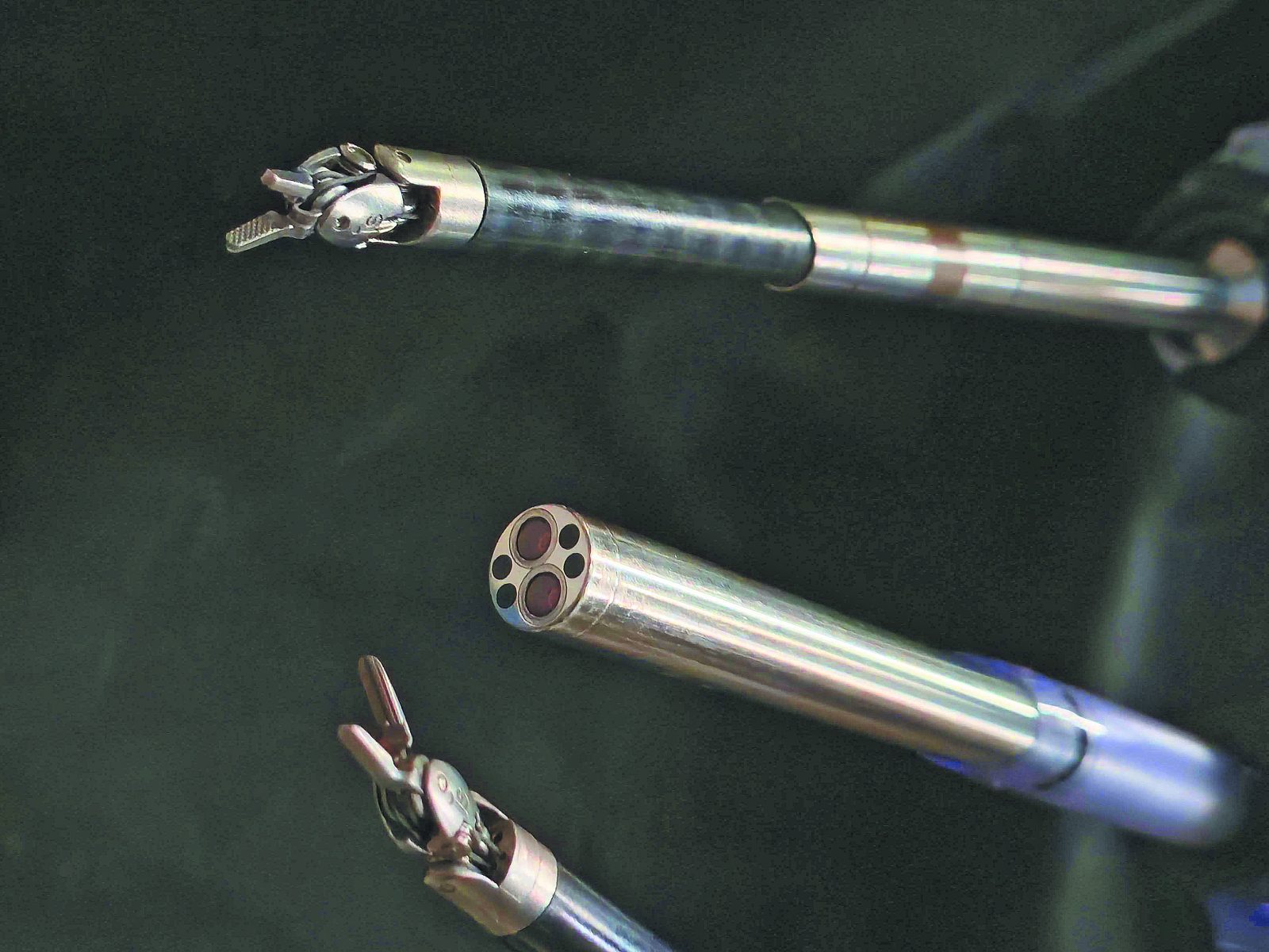 Voice-Controlled Robot Performs Complex Surgeries with Precision