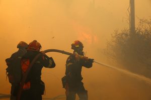 Fire Breaks Out in East Athens, Firefighters Deploy Air Support