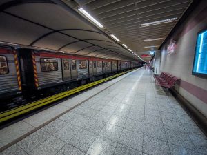 Defibrillators to be Installed in Athens Metro Stations