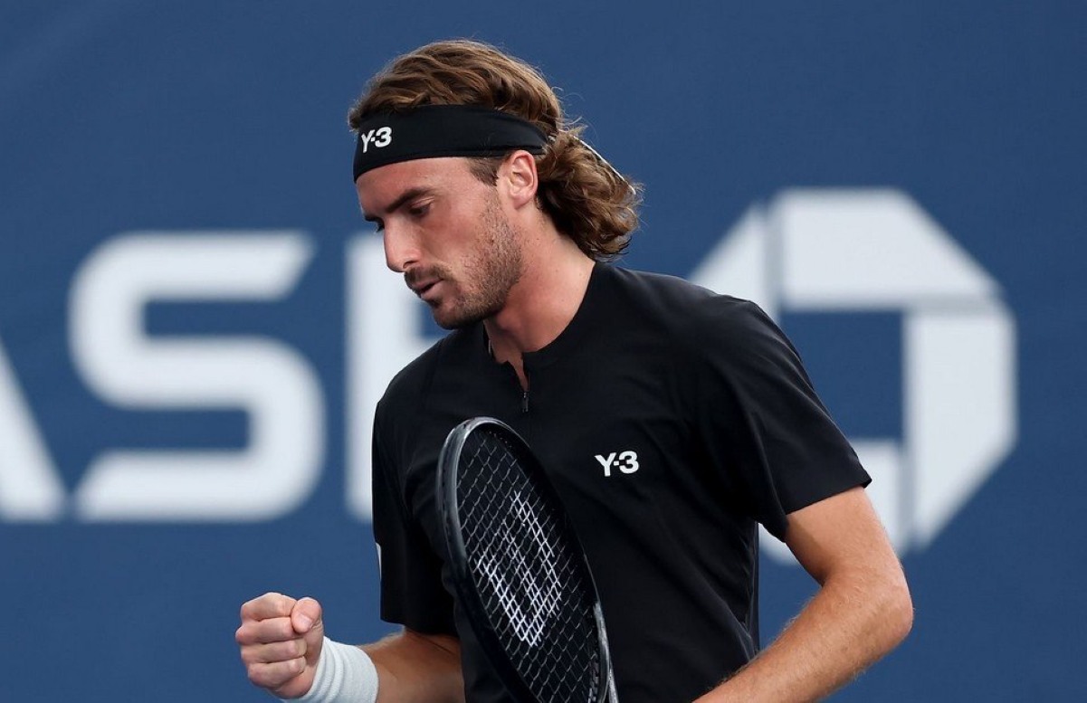 Tsitsipas Wins Opening Match at US Open
