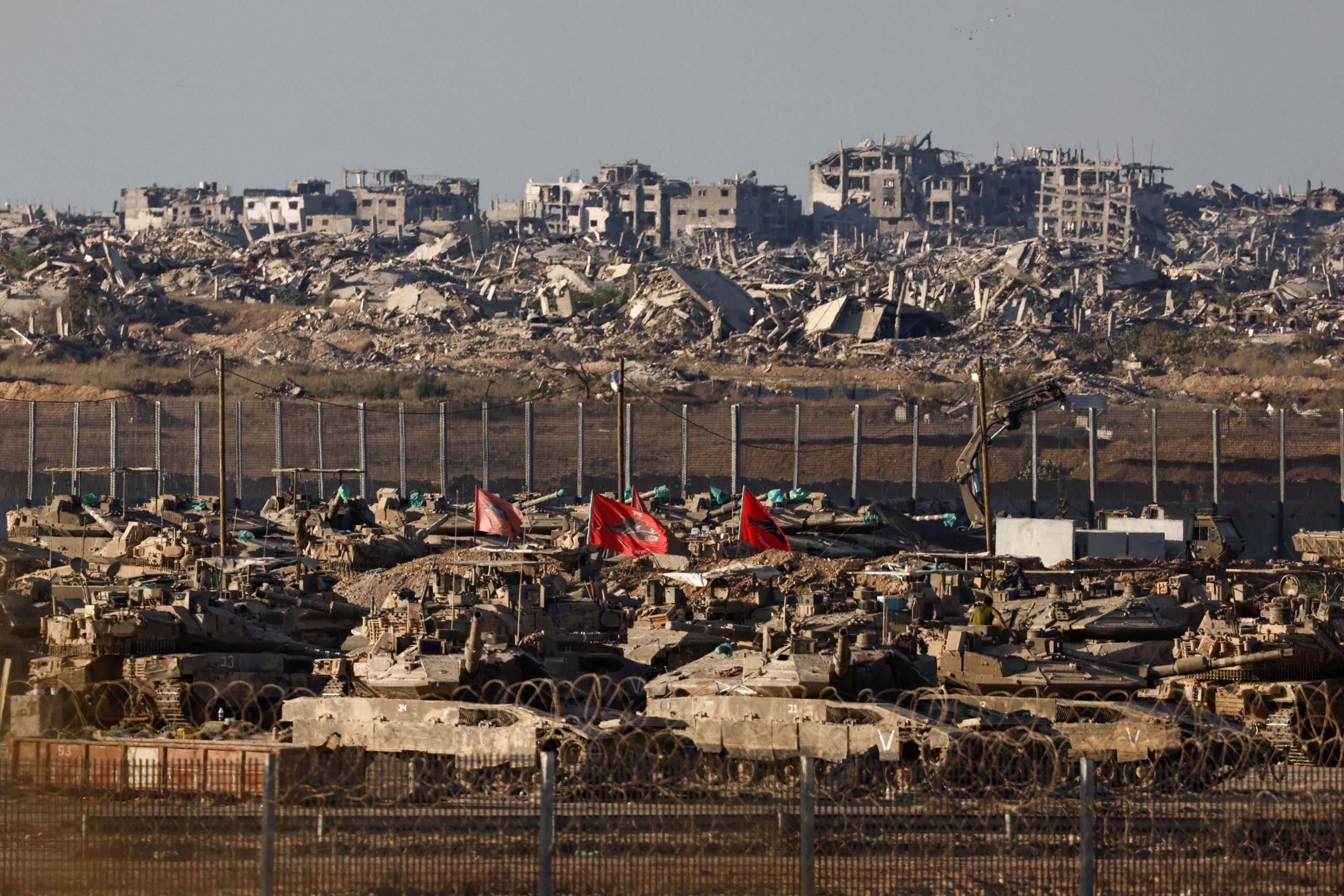 Israeli Security Officials Raise Concerns About Gaza City Offensive
