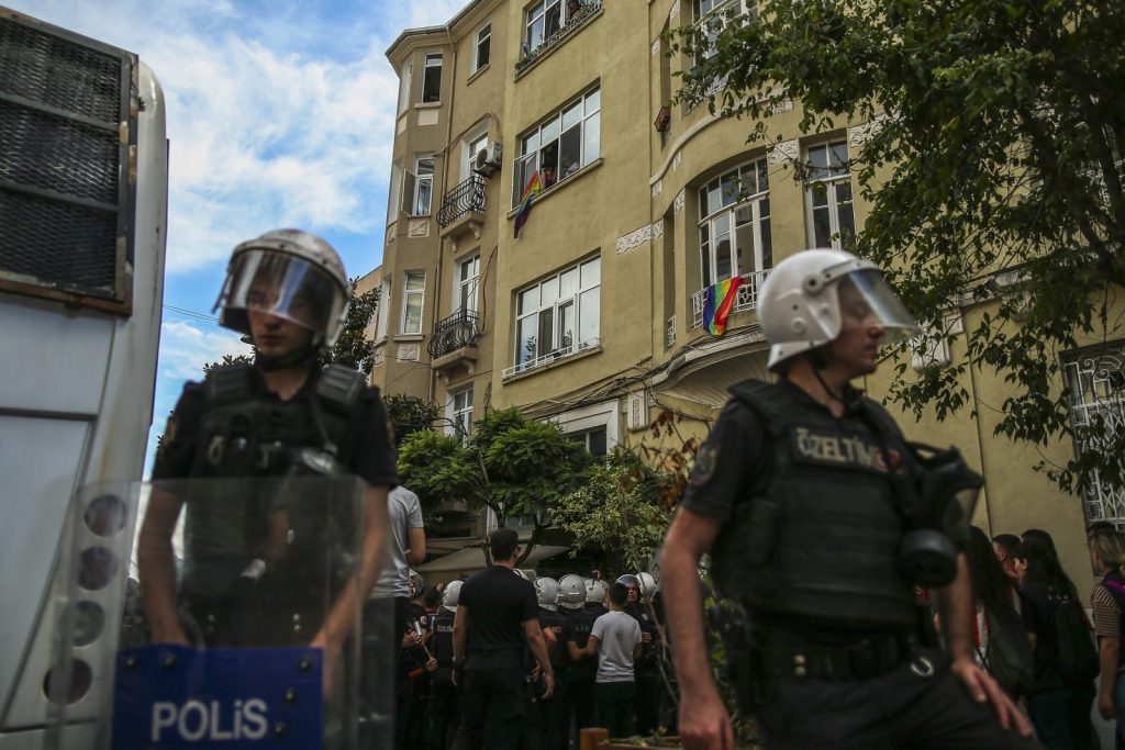 Two Police Officers Killed in Armed Attack Near Izmir
