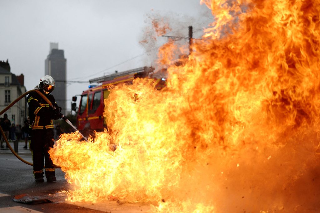 france protest