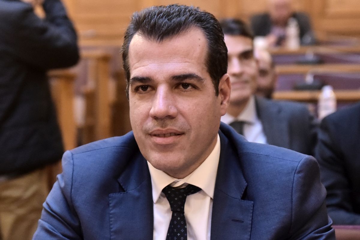 Greece Replaces Term ‘Irregular Migration’ with ‘Illegal Migration’